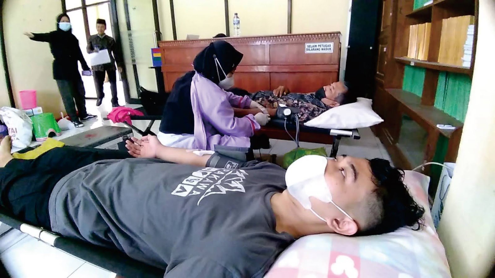 WARNAI SEMANGAT SUMPAH PEMUDA DENGAN BERBAGI UNTUK KEMANUSIAAN