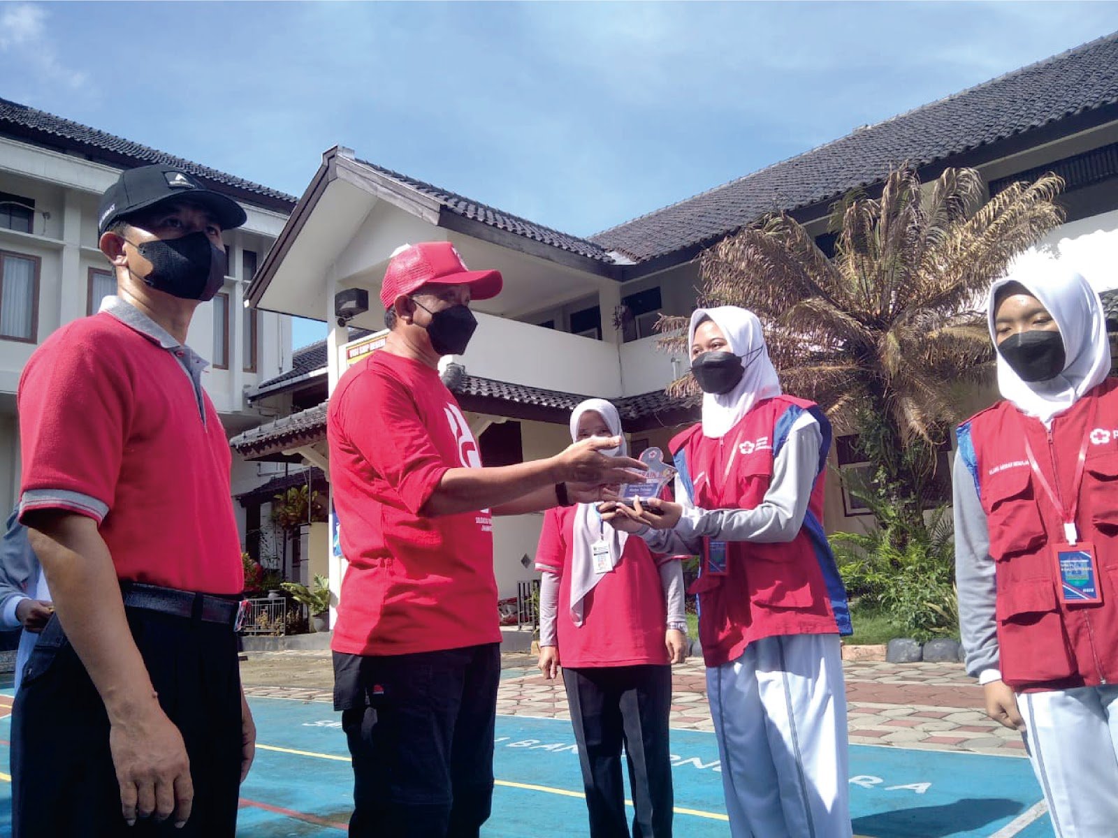 JANGAN BERHENTI SETELAH JADI JUARA
